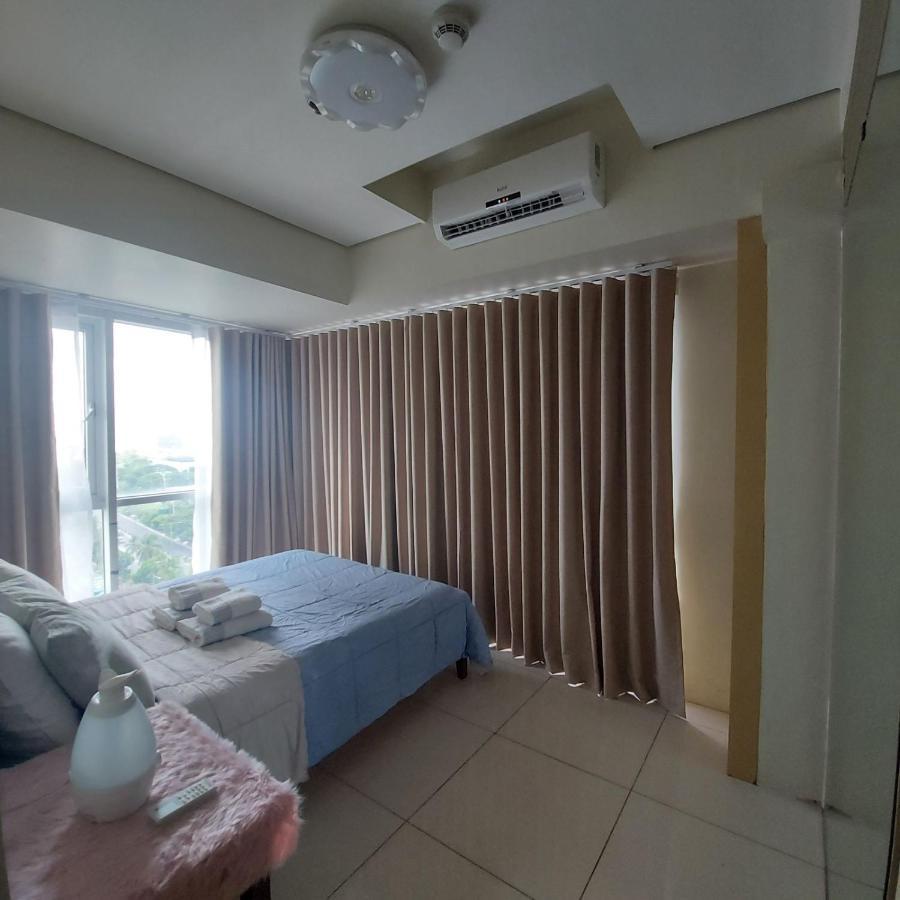 De Luxe, Standard And Studio Suites -The Breeze Residences-Close To Airport,Mall Of Asia, Us Embassy Манила Екстериор снимка