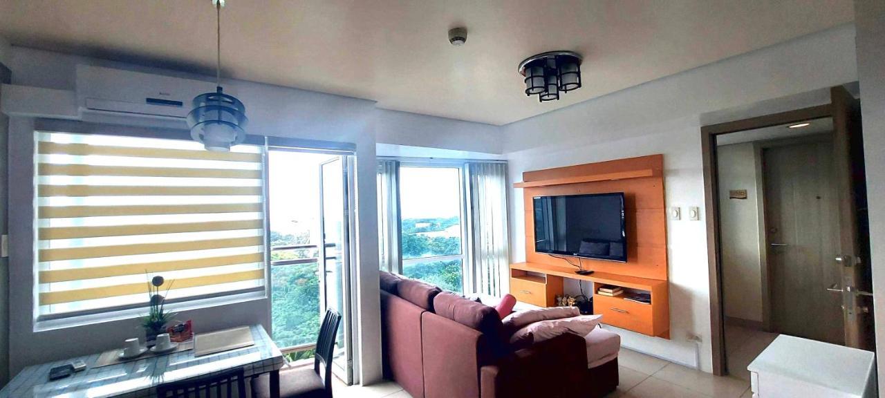 De Luxe, Standard And Studio Suites -The Breeze Residences-Close To Airport,Mall Of Asia, Us Embassy Манила Екстериор снимка
