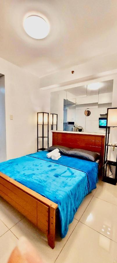 De Luxe, Standard And Studio Suites -The Breeze Residences-Close To Airport,Mall Of Asia, Us Embassy Манила Екстериор снимка