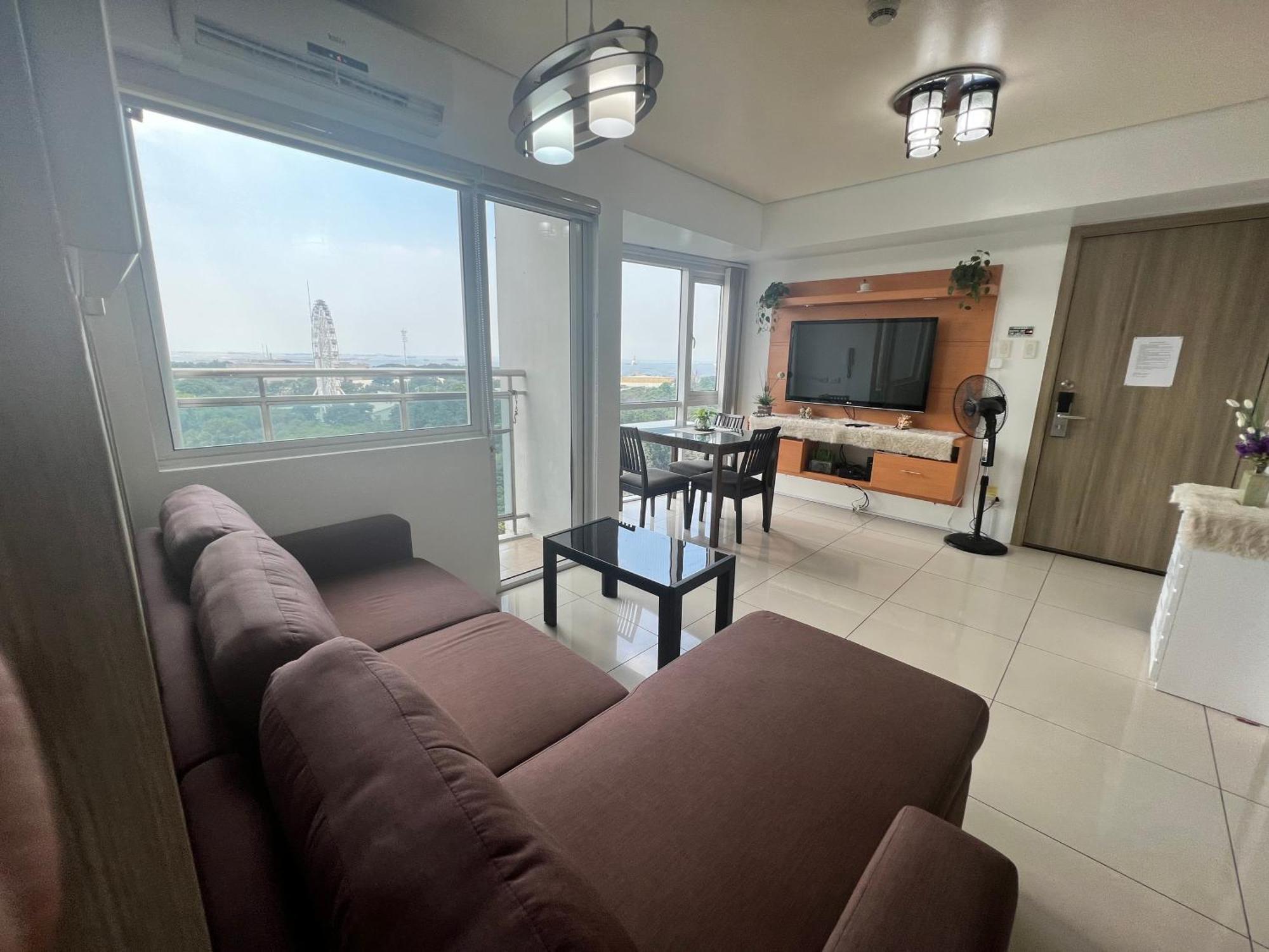 De Luxe, Standard And Studio Suites -The Breeze Residences-Close To Airport,Mall Of Asia, Us Embassy Манила Екстериор снимка